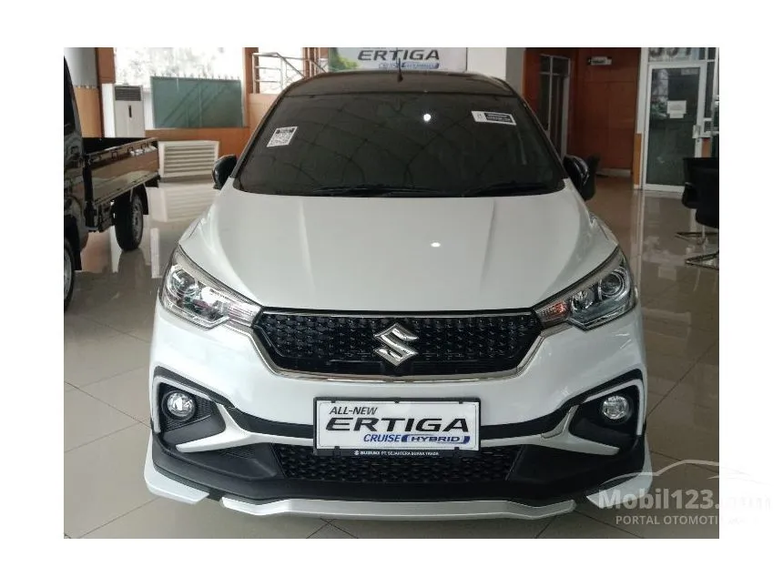Jual Mobil Suzuki Ertiga 2023 Sport Hybrid 1.5 di Banten Automatic MPV Putih Rp 225.000.000