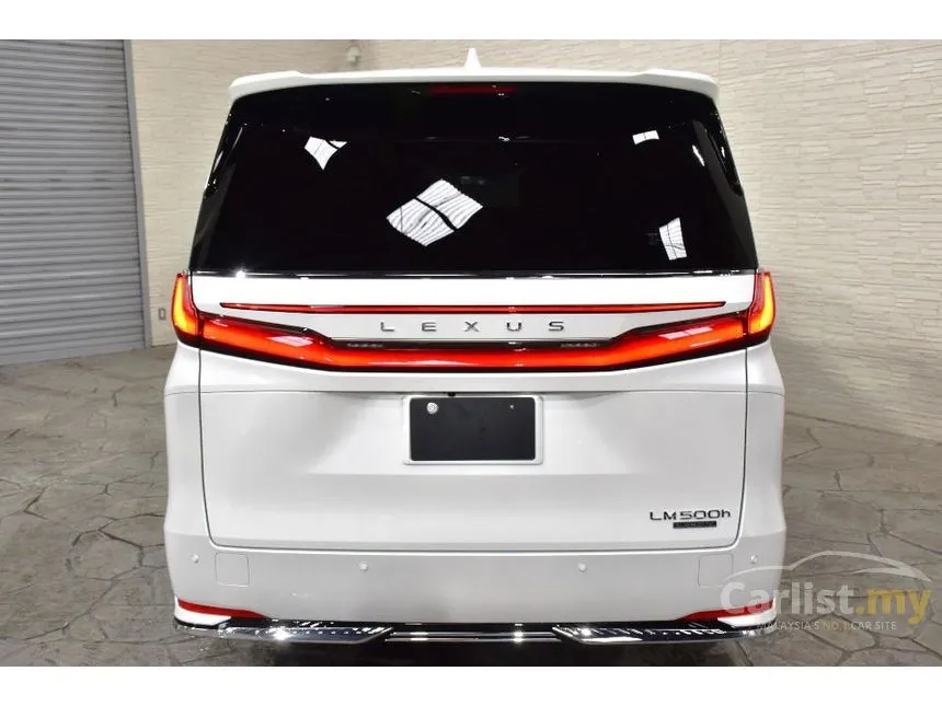 2024 Lexus LM 500h 4 Seater MPV