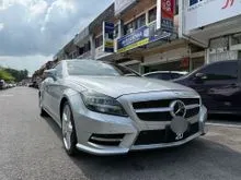 2013 Mercedes-Benz CLS350 3.5 AMG Coupe (2 DIGIT VIP NUMBER)