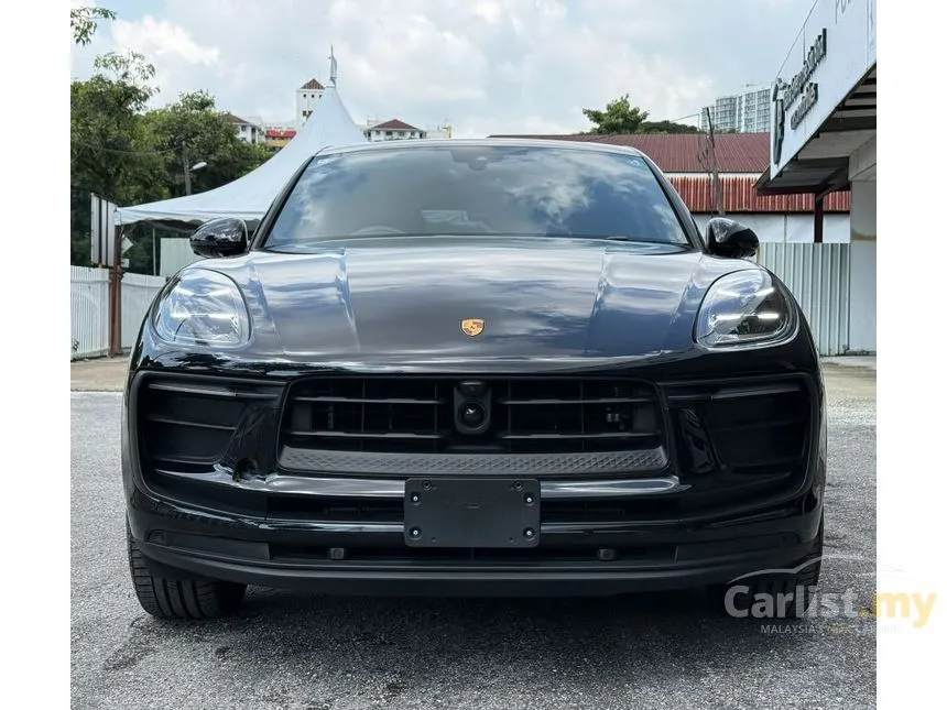 2024 Porsche Macan SUV