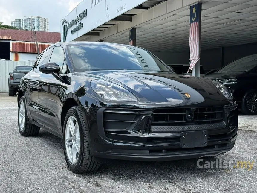 2024 Porsche Macan SUV