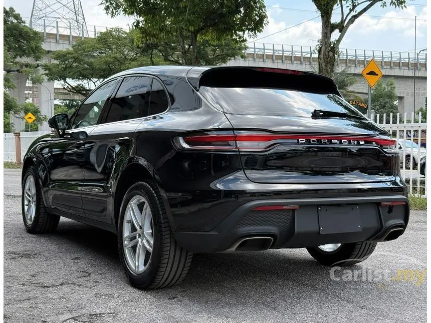 2024 Porsche Macan SUV