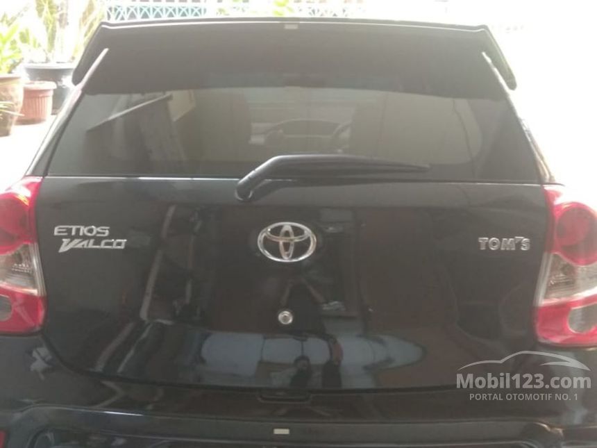 Jual Mobil Toyota Etios Valco 2019  TOM S Edition 1 2 di 