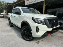 2023 Nissan Navara 2.5 PRO-4X Dual Cab (Pearl White) Pickup TURBO DIESEL (A) 7 SPEED 190HP WARRANTY TILL 2028 NEW FACELIFT MILEAGE 21K KM  REG 2024