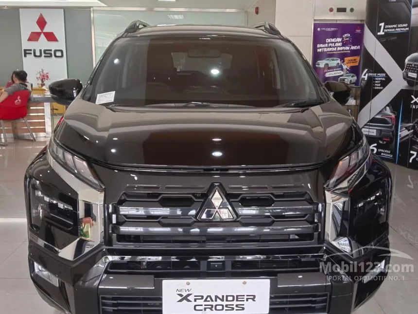 Jual Mobil Mitsubishi Xpander Cross 2024 Premium 1.5 di DKI Jakarta Automatic MPV Hitam Rp 319.000.000