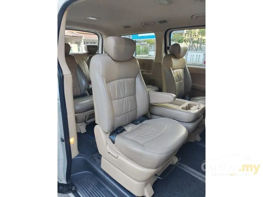 2018 Hyundai Grand Starex Royale MPV
