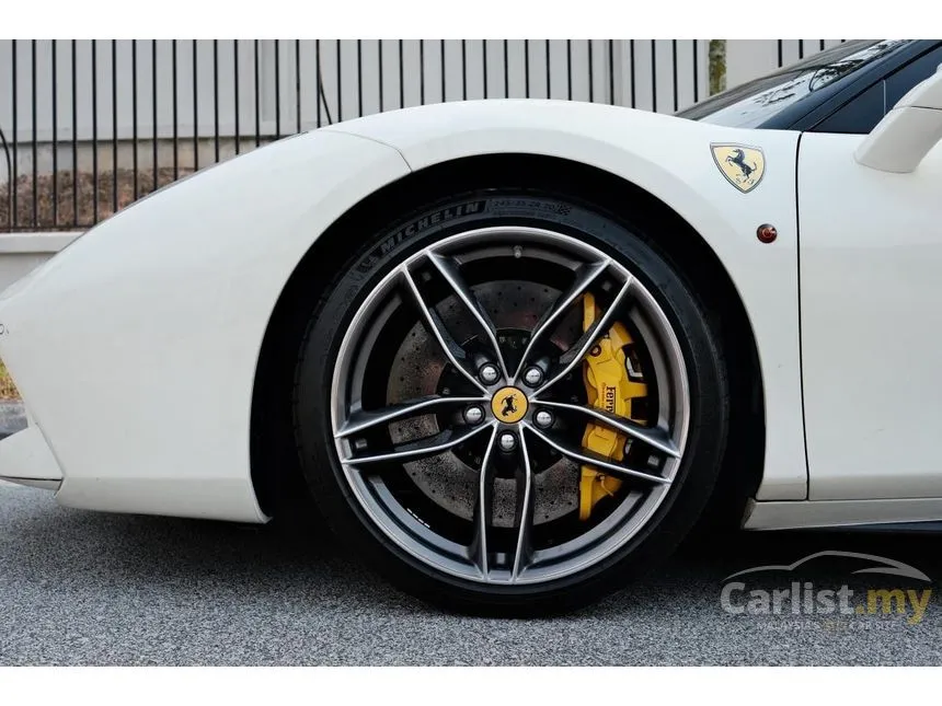 2016 Ferrari 488 GTB Coupe