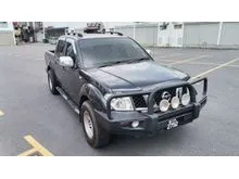 2013 Nissan Navara 2.5 LE Pickup Truck