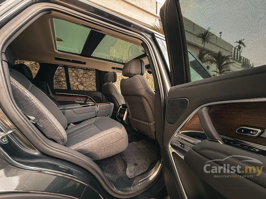 2023 Land Rover Range Rover Autobiography SUV