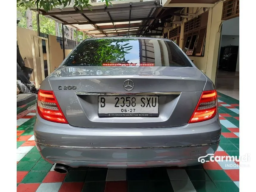 2012 Mercedes-Benz C200 CGI Avantgarde Sedan