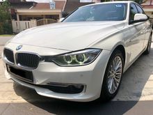 2013 BMW 320i 2.0 Luxury Line Sedan