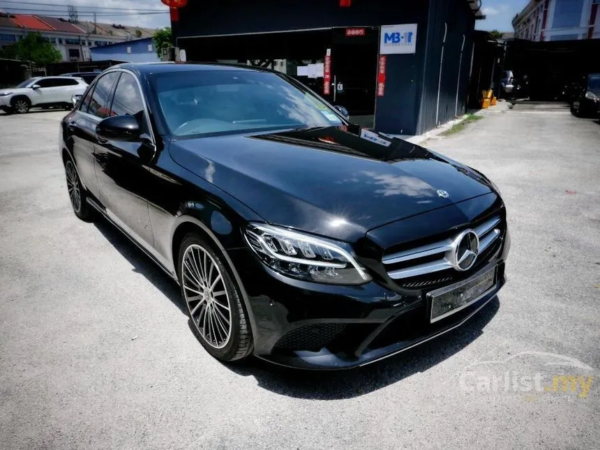 2019 Mercedes-Benz C200 AMG Line Coupe