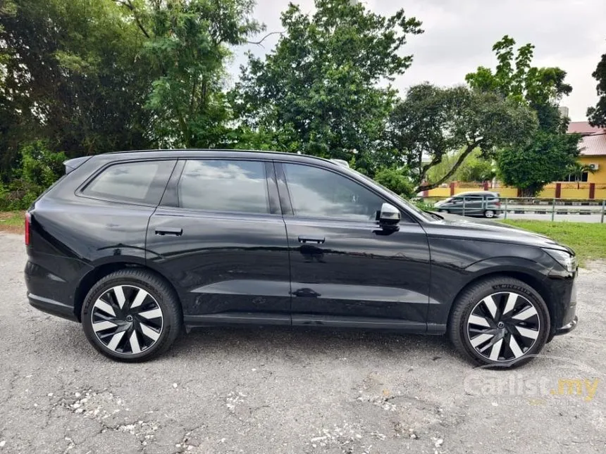 2025 Volvo EX90 Ultra Twin SUV
