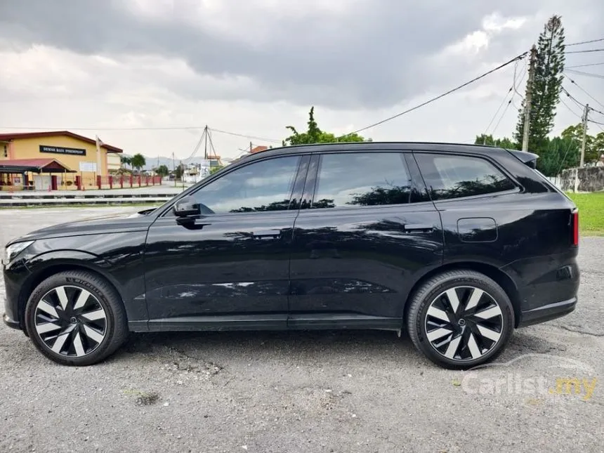 2025 Volvo EX90 Ultra Twin SUV