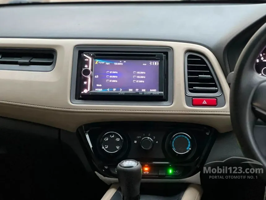 2015 Honda HR-V S SUV