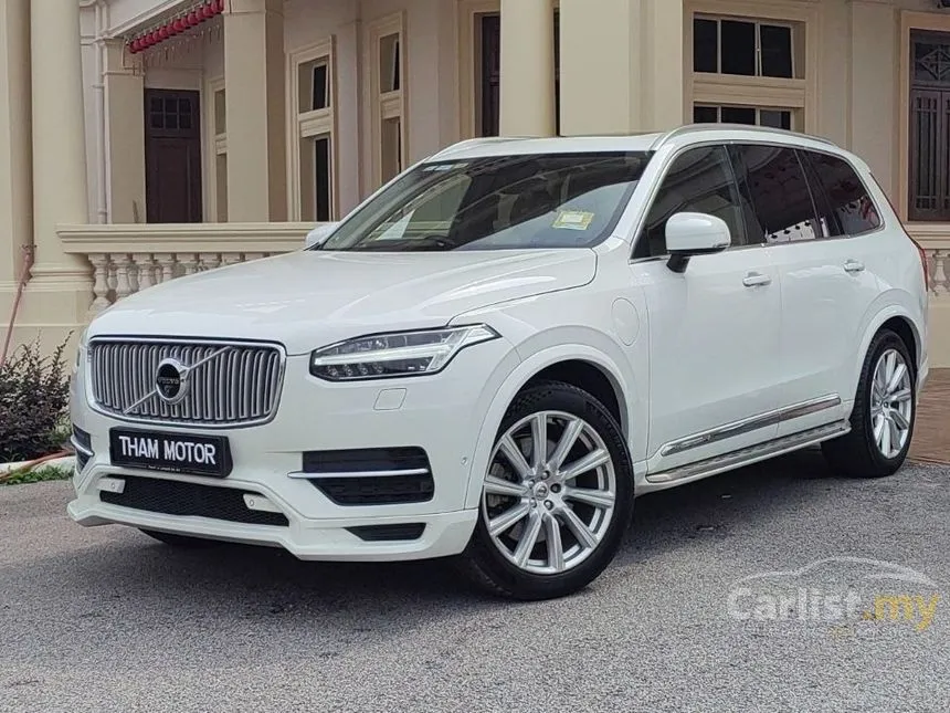 2016 Volvo XC90 T8 Twin Engine SUV