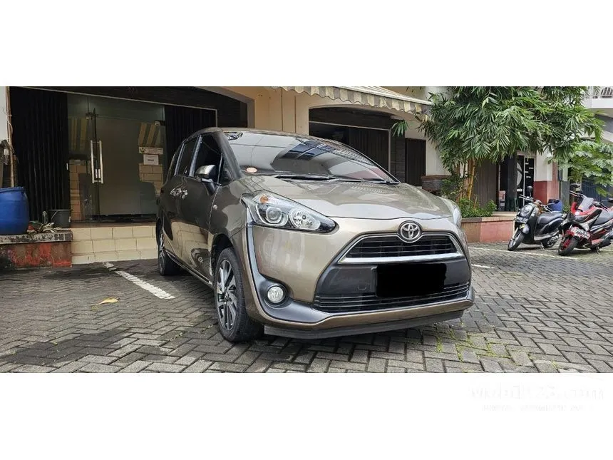 Jual Mobil Toyota Sienta 2017 V 1.5 di Banten Automatic MPV Coklat Rp 167.500.000