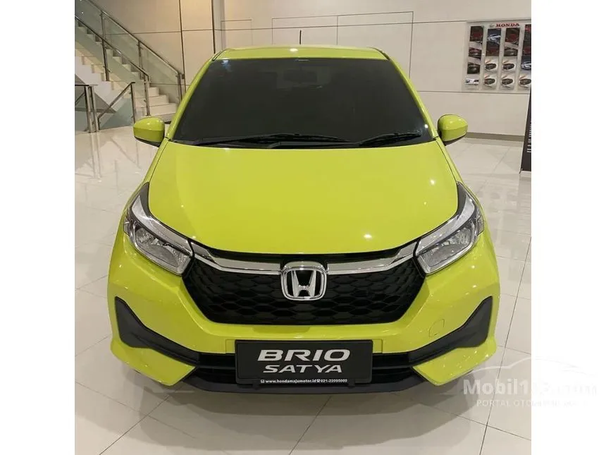 Jual Mobil Honda Brio 2024 E Satya 1.2 di Jawa Barat Manual Hatchback Kuning Rp 167.900.000