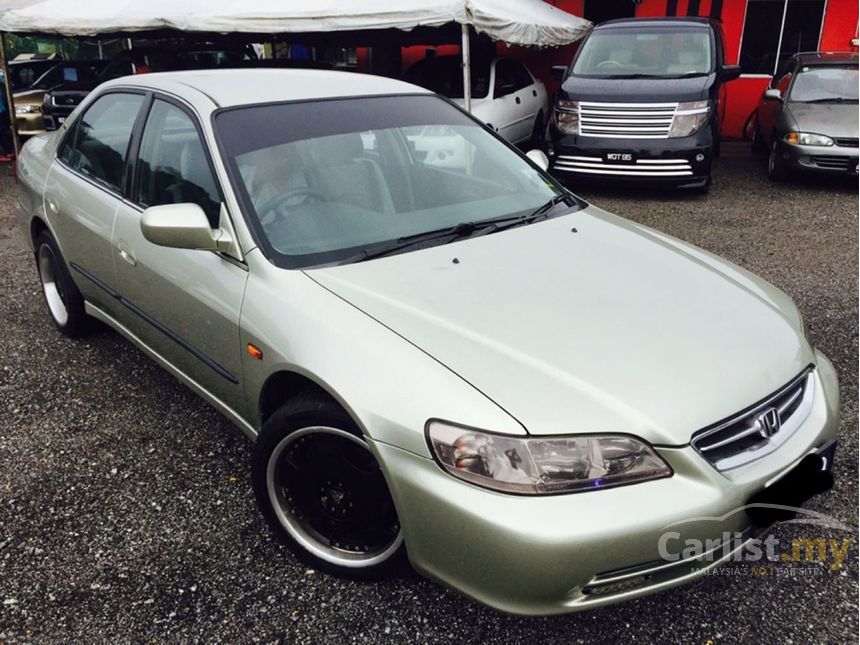 Honda Accord 2001 VTi 2.0 in Selangor Automatic Sedan Silver for 