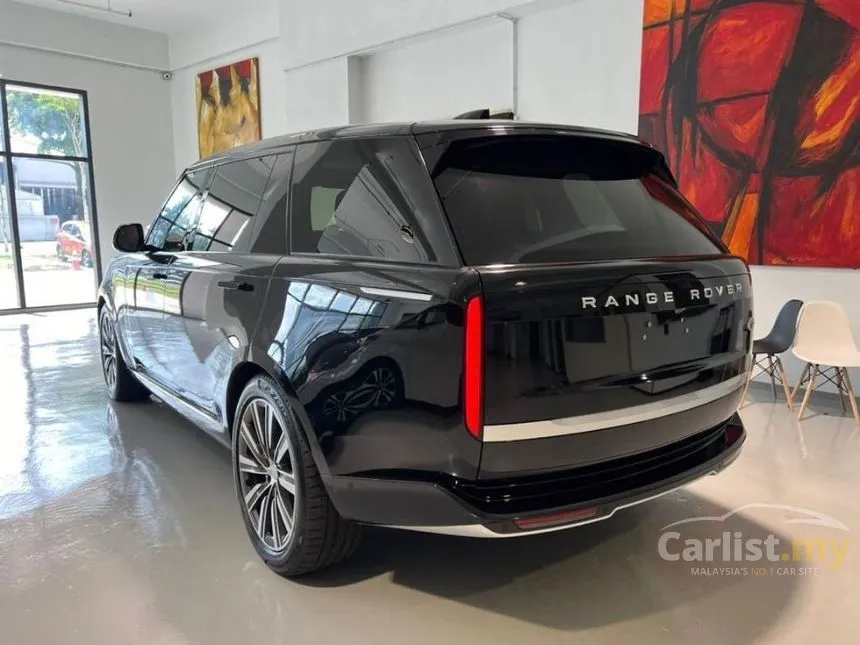 2022 Land Rover Range Rover D350 Autobiography SUV