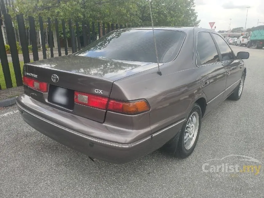 1999 Toyota Camry GX Sedan