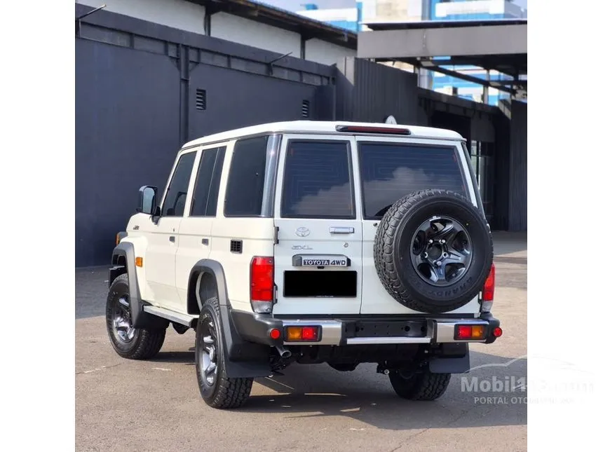 2026 Toyota Land Cruiser 70 GXL SUV