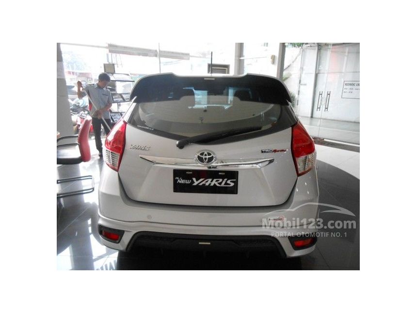 Jual Mobil  Toyota  Yaris  2019 TRD  Sportivo  1 5 di Jawa 