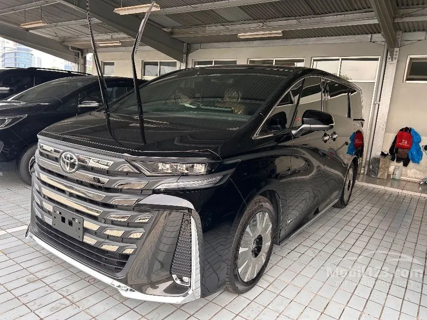 Jual Mobil Toyota Vellfire 2024 HEV Executive Lounge VIP Type 2.5 di DKI Jakarta Automatic Van Wagon Hitam Rp 1.844.200.000