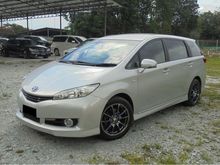 2009/2012 Toyota Wish 1.8 X MPV Valvematic ECO ReverseCamera LikeNEW