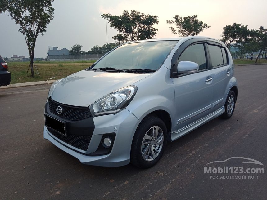 Jual Mobil Daihatsu Sirion 2015 D FMC 1.3 di Banten 