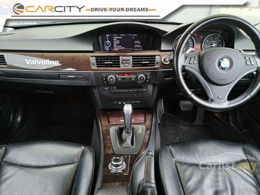 2012 BMW 323i Exclusive Elite Sedan