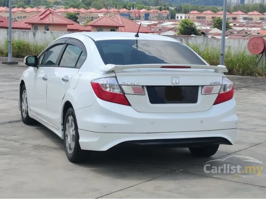 2013 Honda Civic Hybrid Sedan
