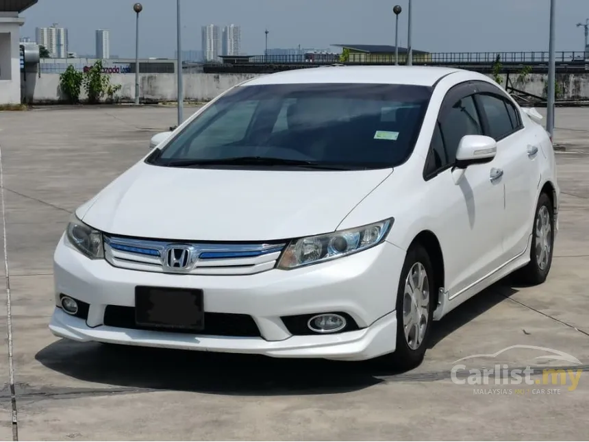 2013 Honda Civic Hybrid Sedan