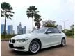 Jual Mobil BMW 320i 2018 Luxury 2.0 di DKI Jakarta Automatic Sedan Putih Rp 565.000.000