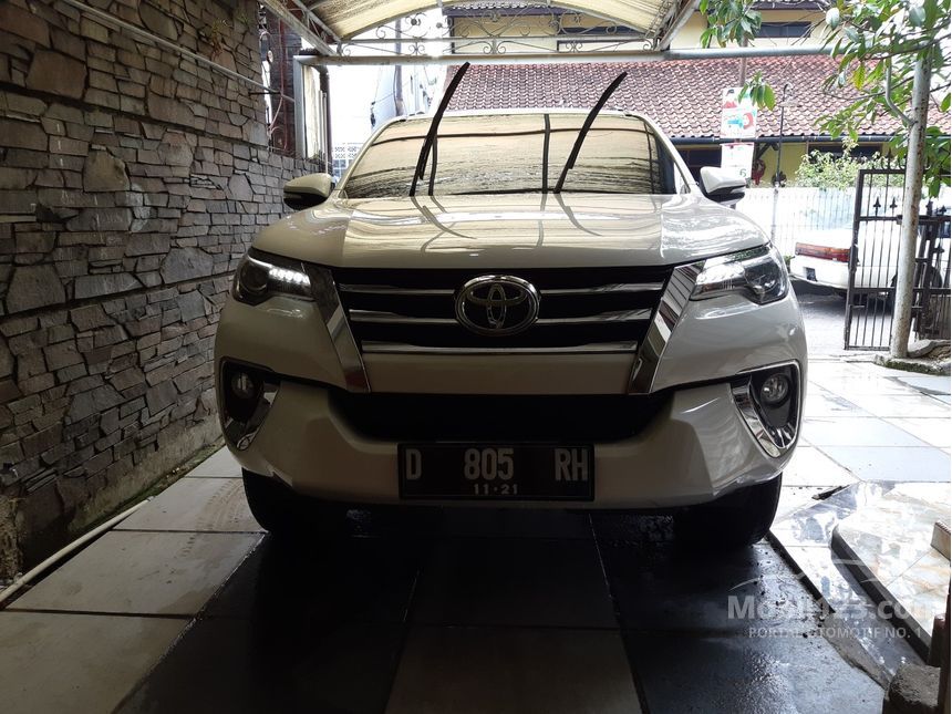 Jual Mobil Toyota Fortuner 2016 VRZ 2.4 di Jawa Barat 