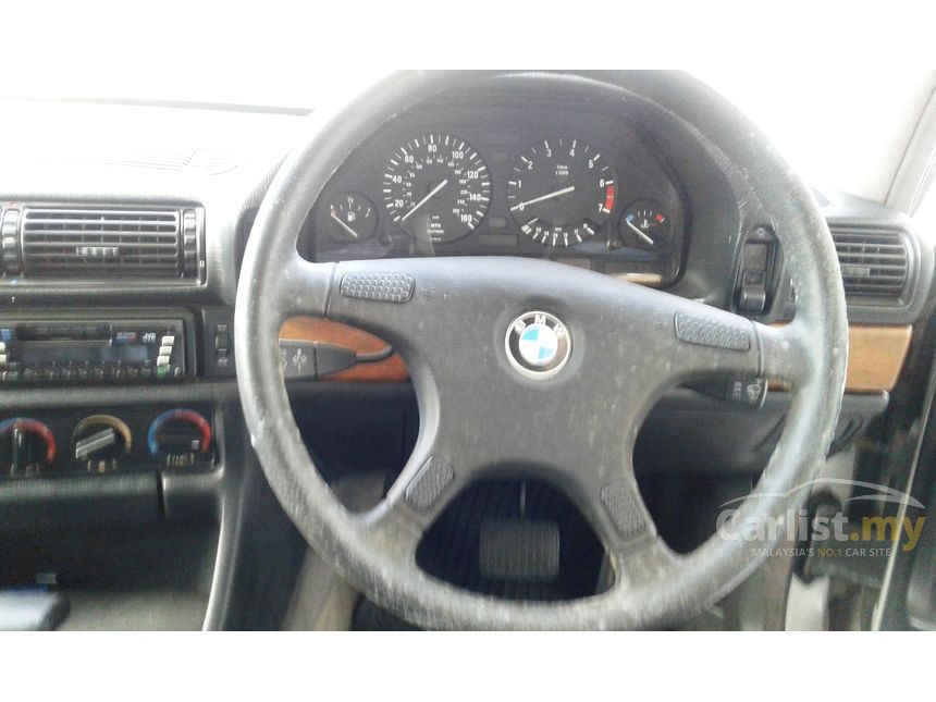 1988 BMW 730i Sedan