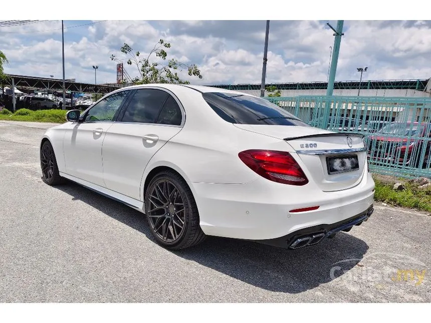 2017 Mercedes-Benz E200 Avantgarde Sedan