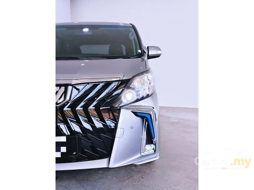 2013 Toyota Alphard 240G MPV