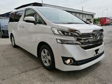 2015 Toyota Vellfire X 2.5. Leather Seat