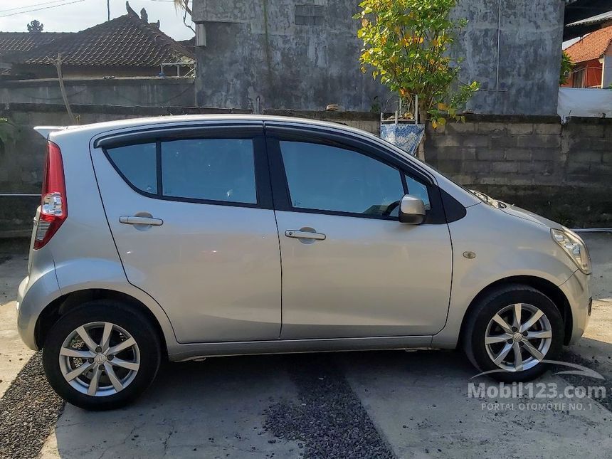 2012 Suzuki Splash GL Hatchback