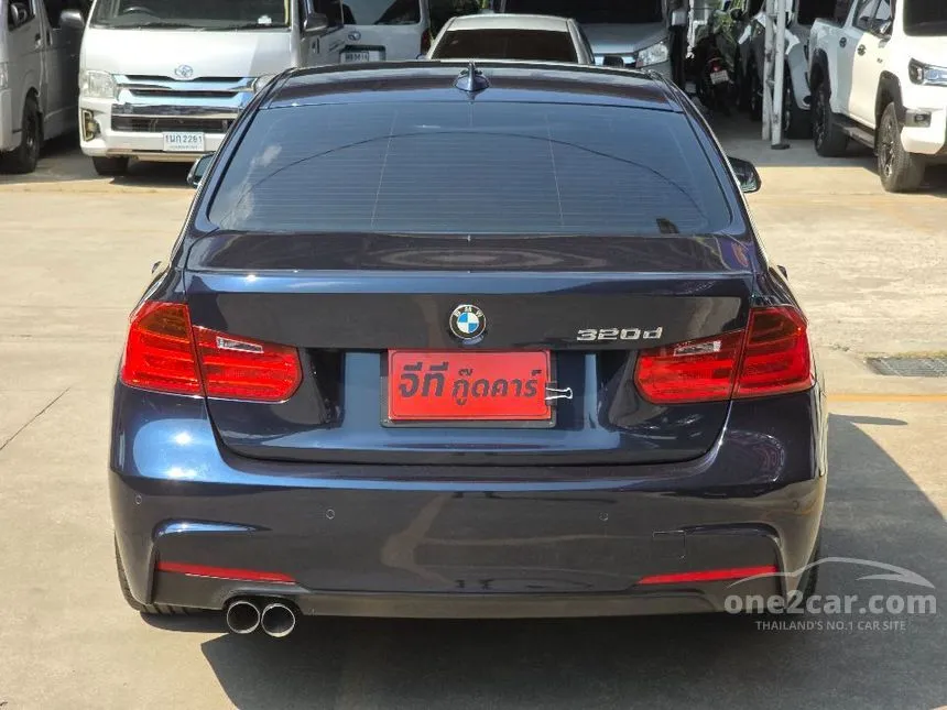 2013 BMW 320d Luxury Sedan