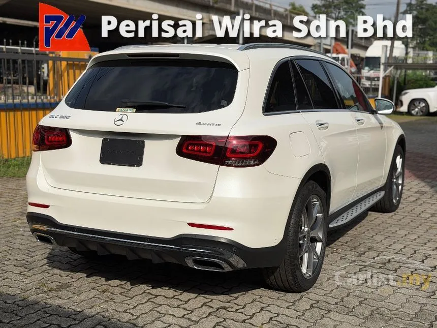 2021 Mercedes-Benz GLC300 4MATIC AMG Line SUV