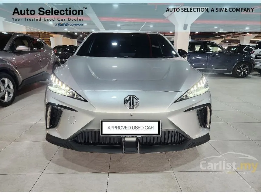 2024 MG 4 Lux Extended Range Hatchback