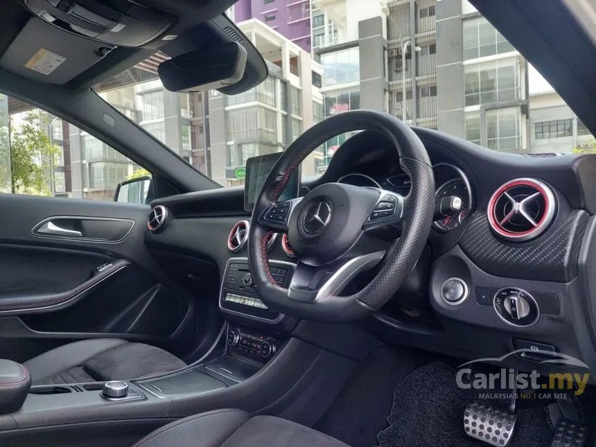2016 Mercedes-Benz A180 Urban Line Hatchback