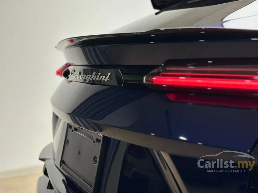 2023 Lamborghini Urus Performante SUV