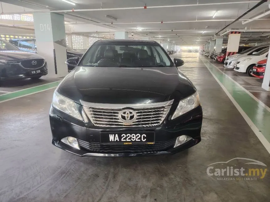 2014 Toyota Camry V Sedan