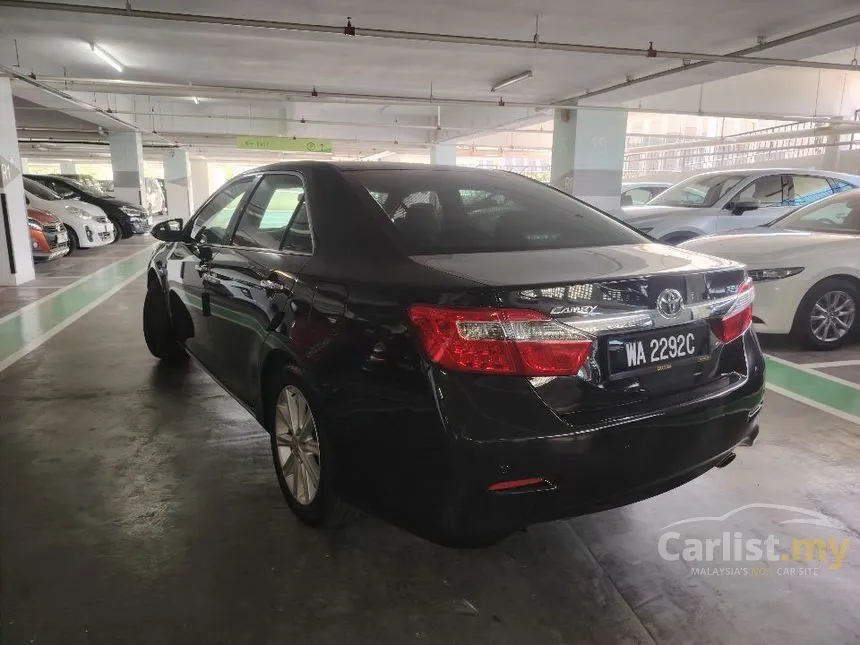 2014 Toyota Camry V Sedan