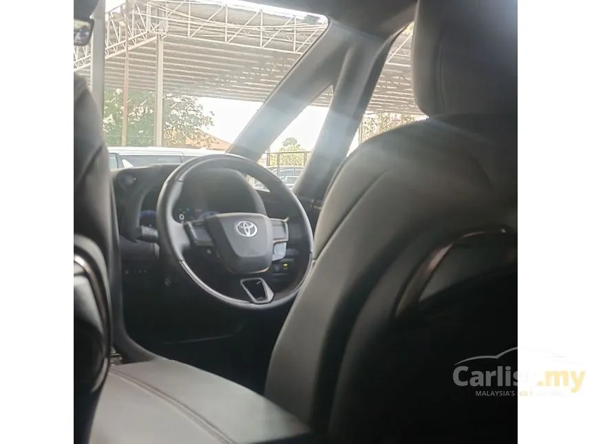 2024 Toyota Alphard Z 7-Seater MPV