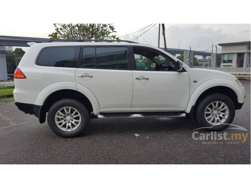 Mitsubishi pajero sport 2012