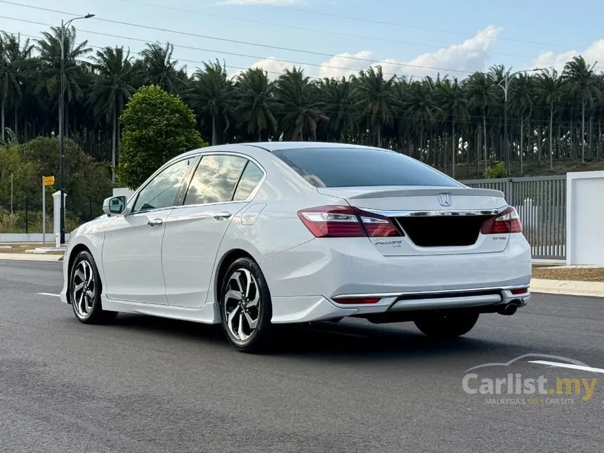 2016 Honda Accord VTi-L Sedan